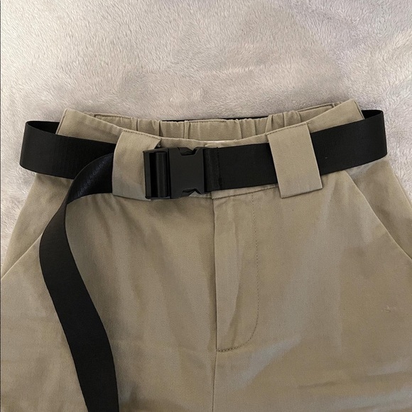 Aritzia TNA cargo pants - Picture 2 of 4
